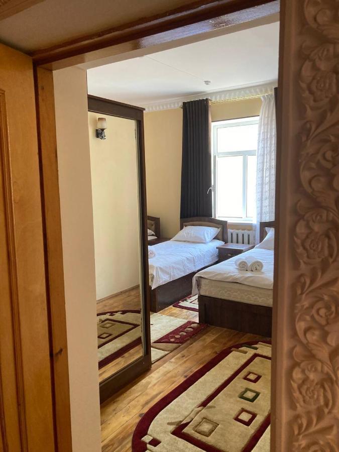 Hotel Boutique Zarin&Ngiz Buchara Exterior foto